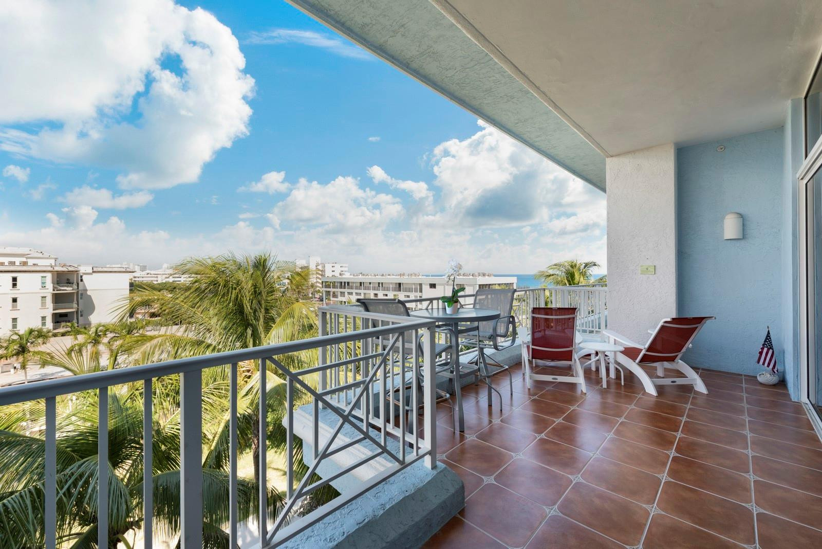 701 SE 21st #502, Deerfield Beach FL 33441