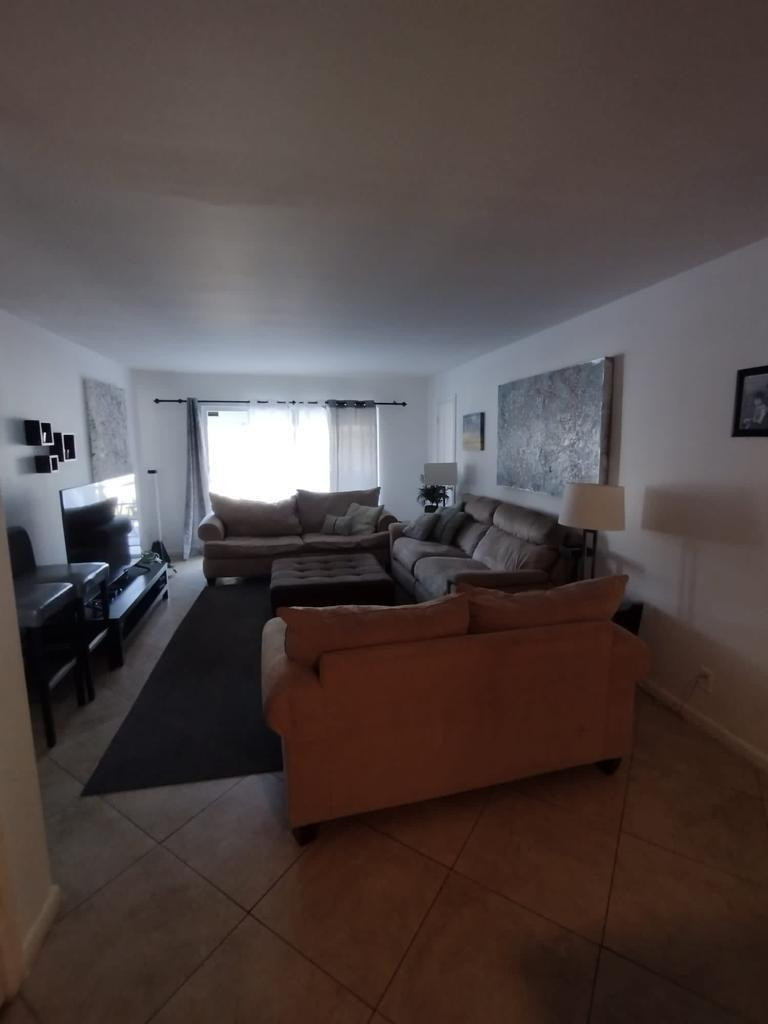 6489 Bay Club Drive Bay Club Drive Bay Club #6489-4, Fort Lauderdale FL 33308