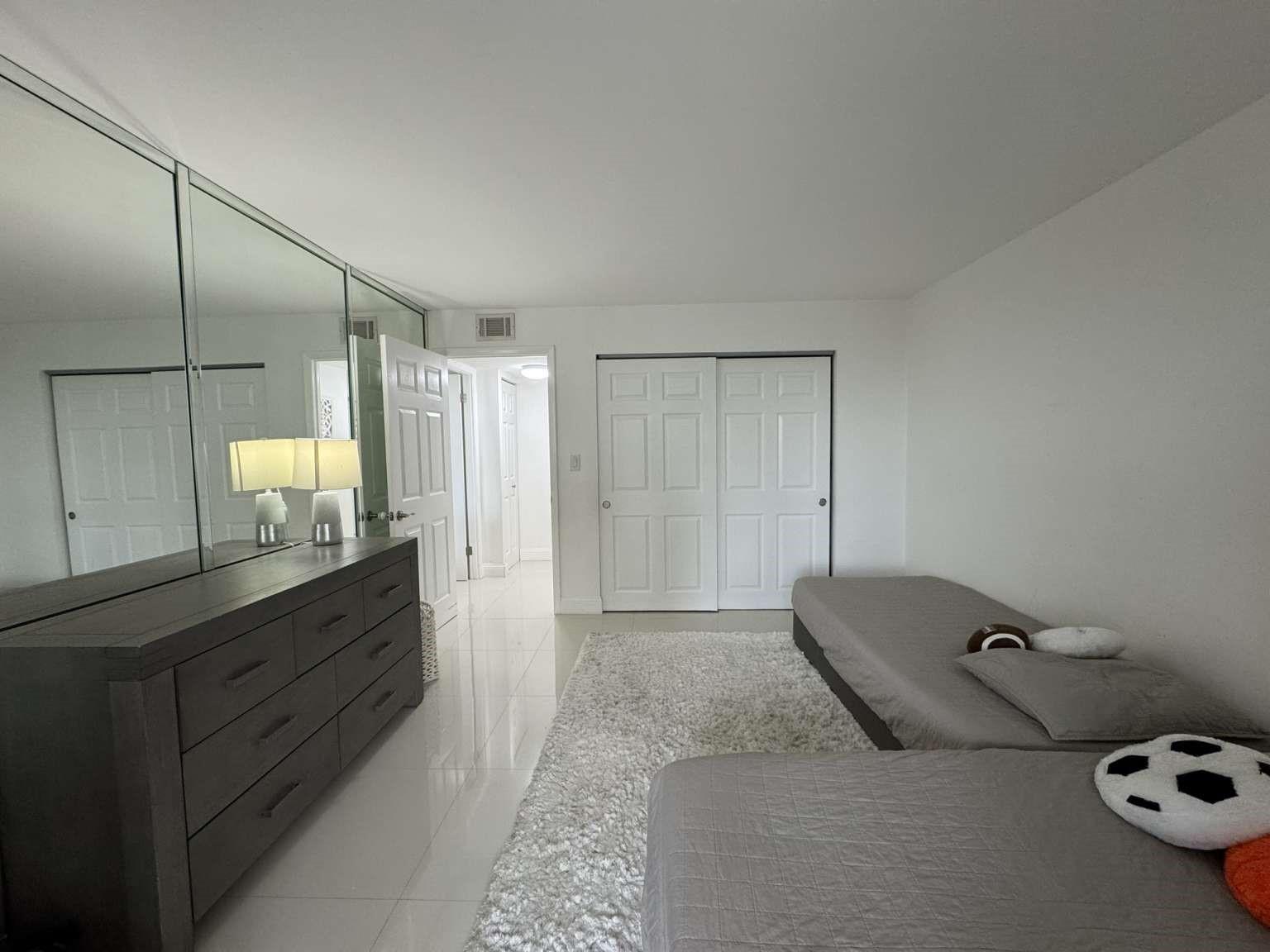 1915 Brickell Ave #C712, Miami FL 33129