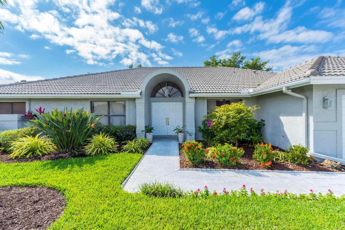 10180 Silver Lake, Boca Raton FL 33428