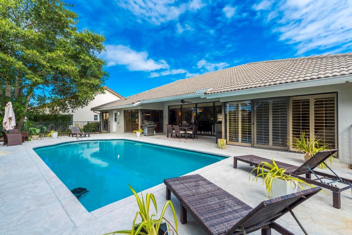 10180 Silver Lake, Boca Raton FL 33428