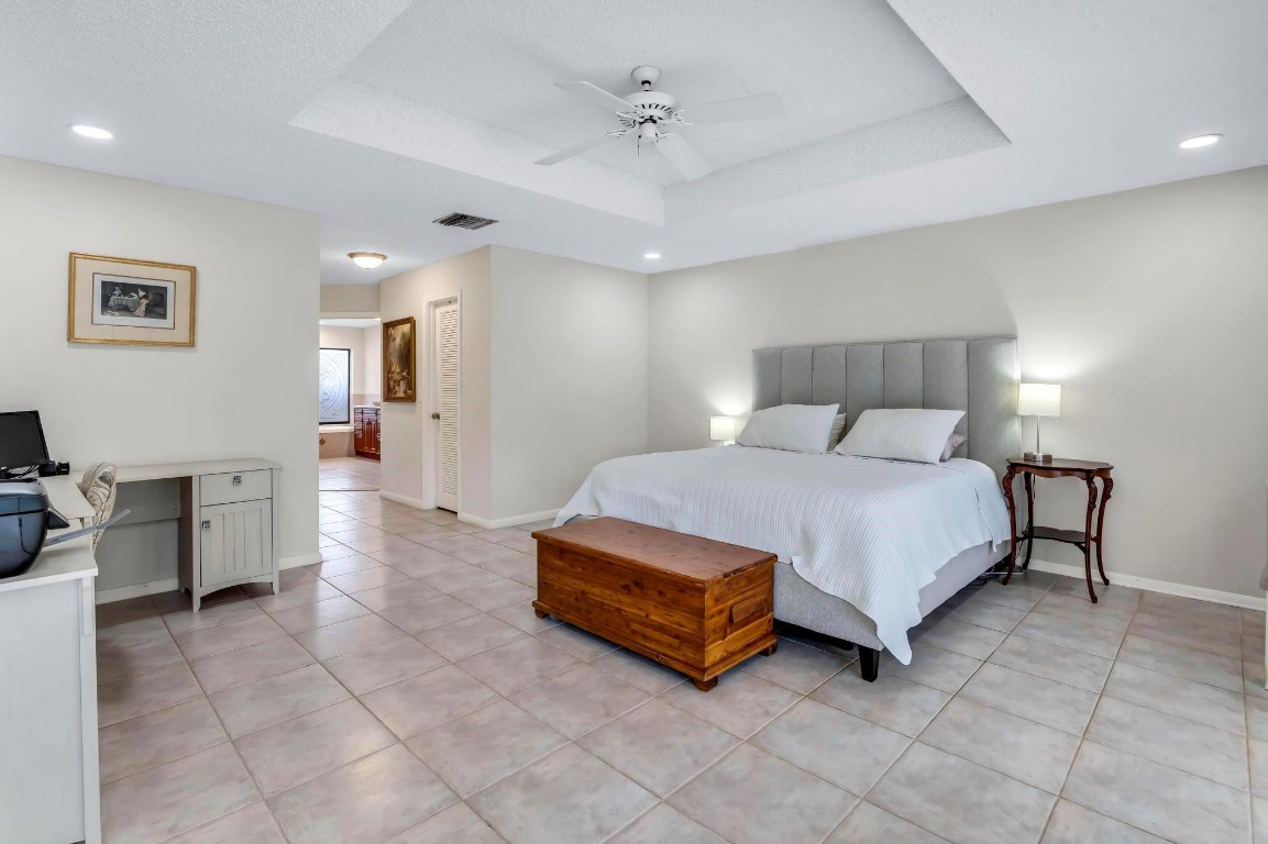10180 Silver Lake, Boca Raton FL 33428