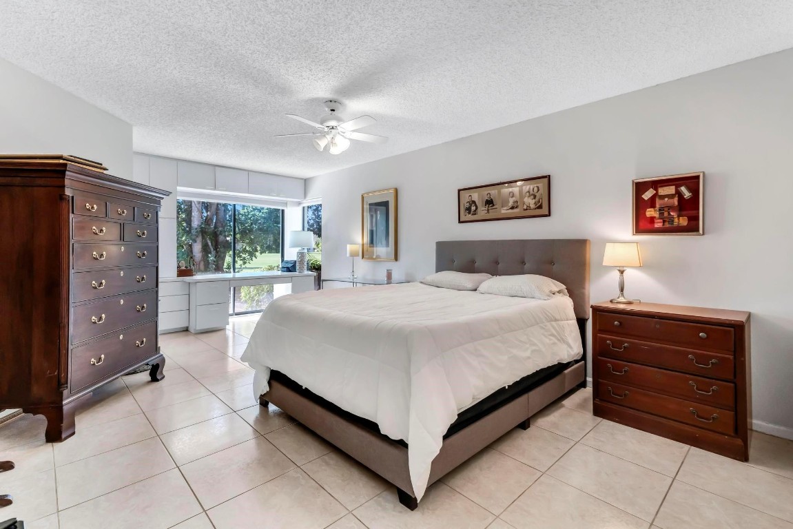 10180 Silver Lake, Boca Raton FL 33428