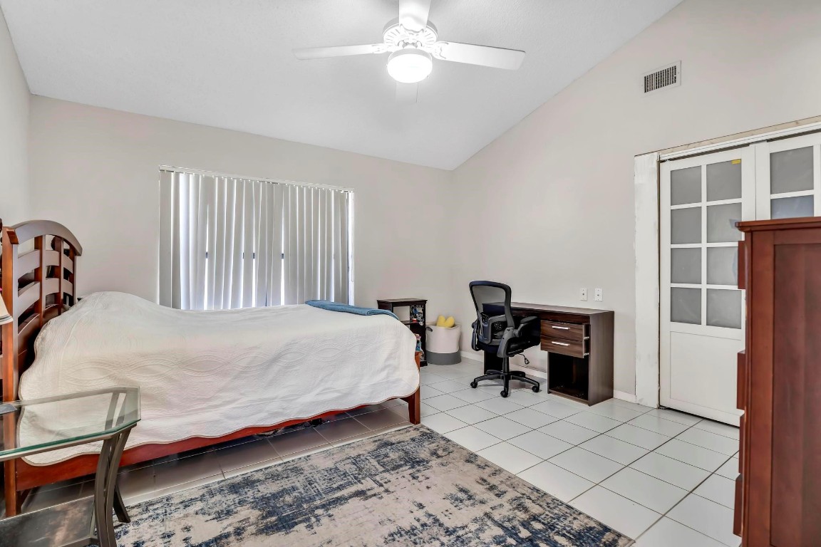10180 Silver Lake, Boca Raton FL 33428