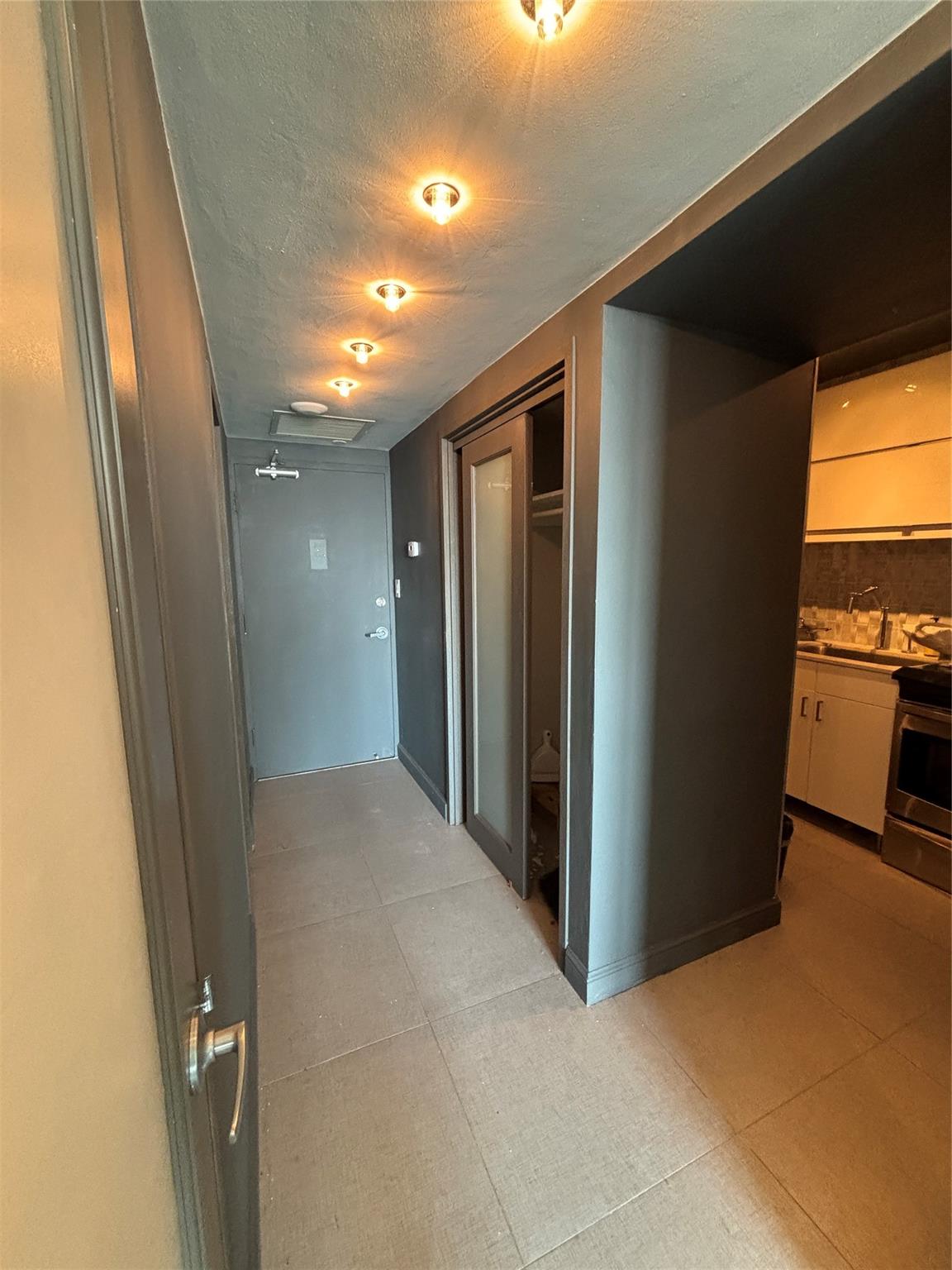 1200 West Ave #1128, Miami Beach FL 33139