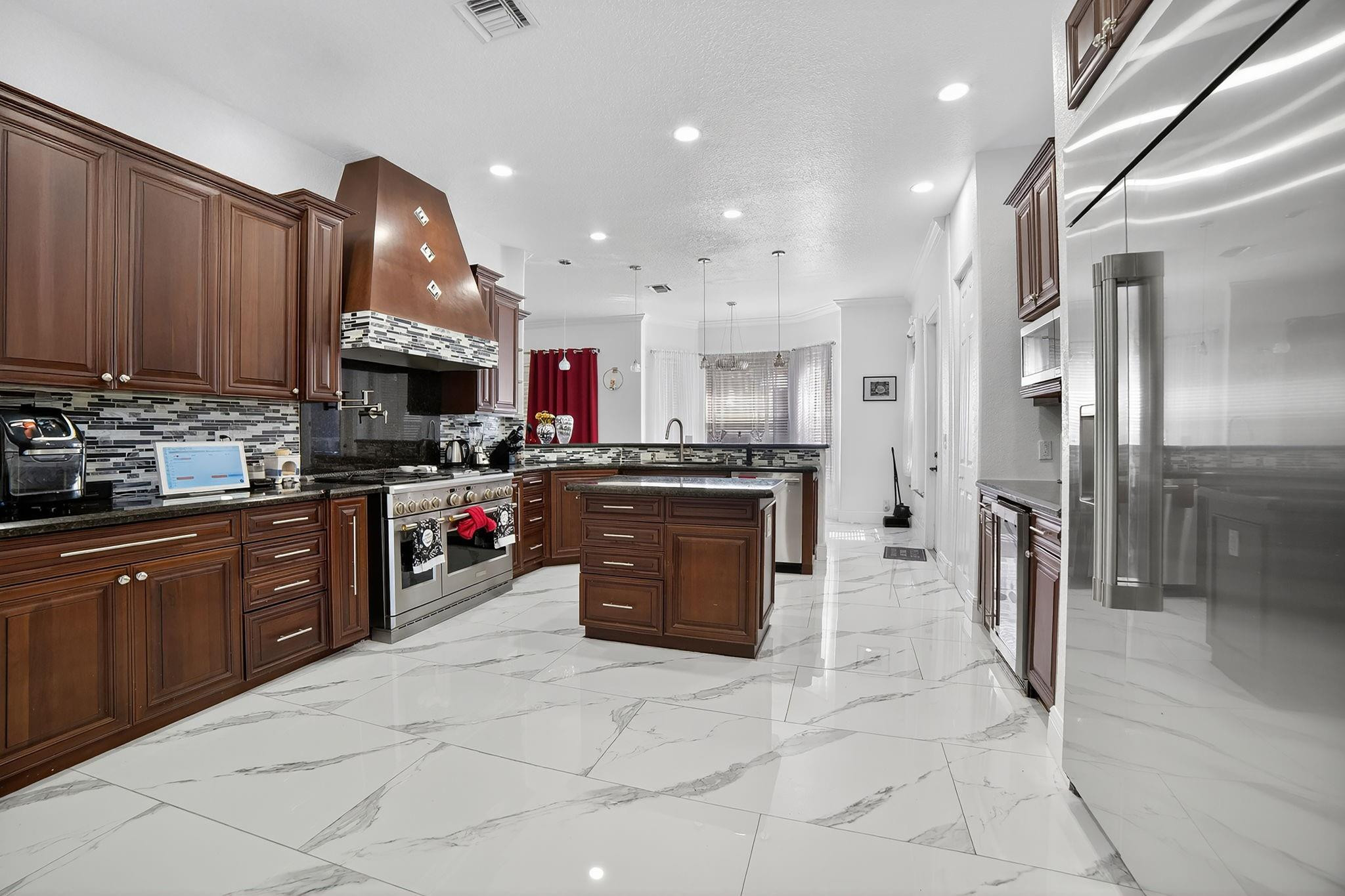 12480 NW 62nd, Coral Springs FL 33076