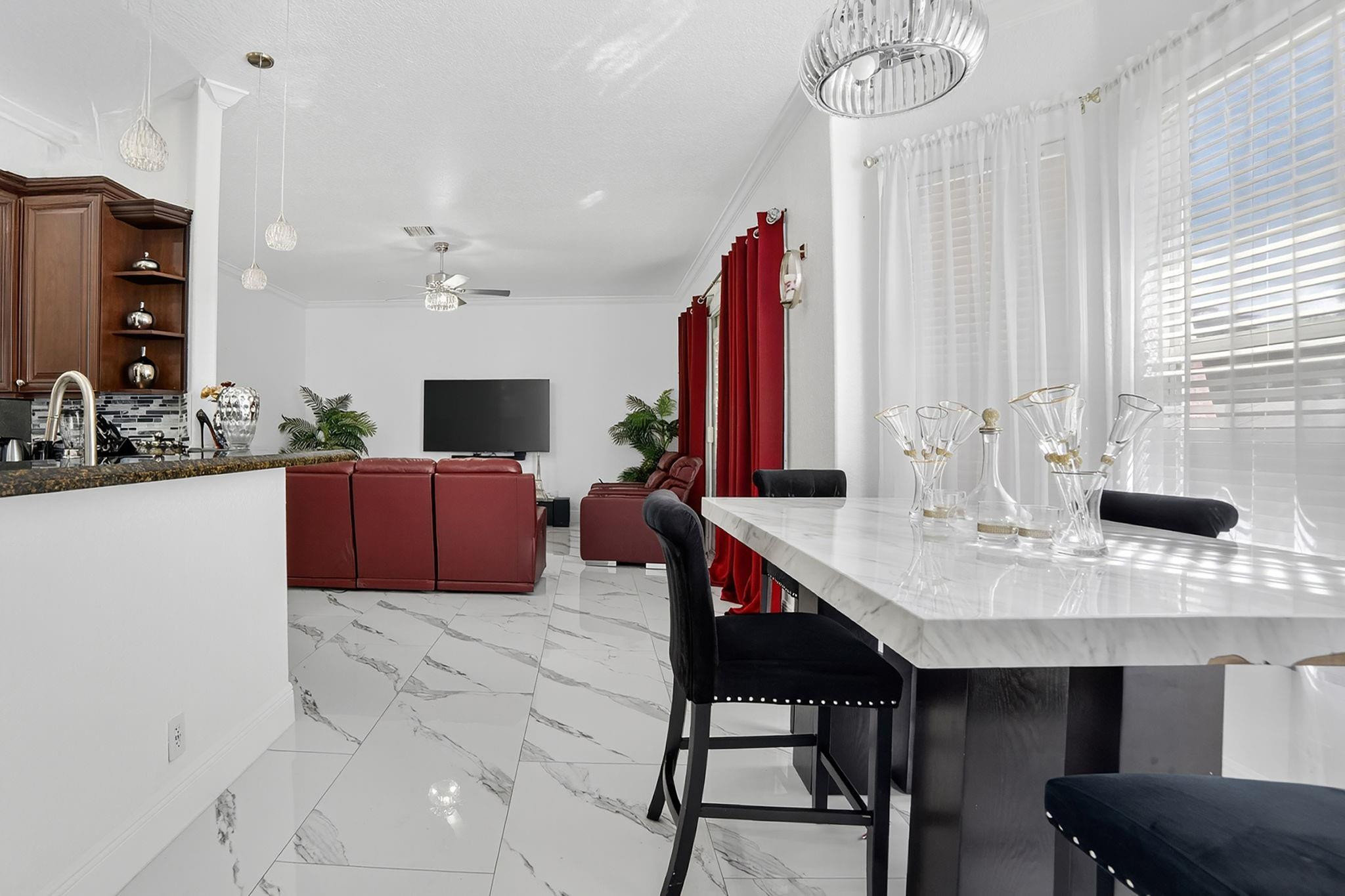 12480 NW 62nd, Coral Springs FL 33076