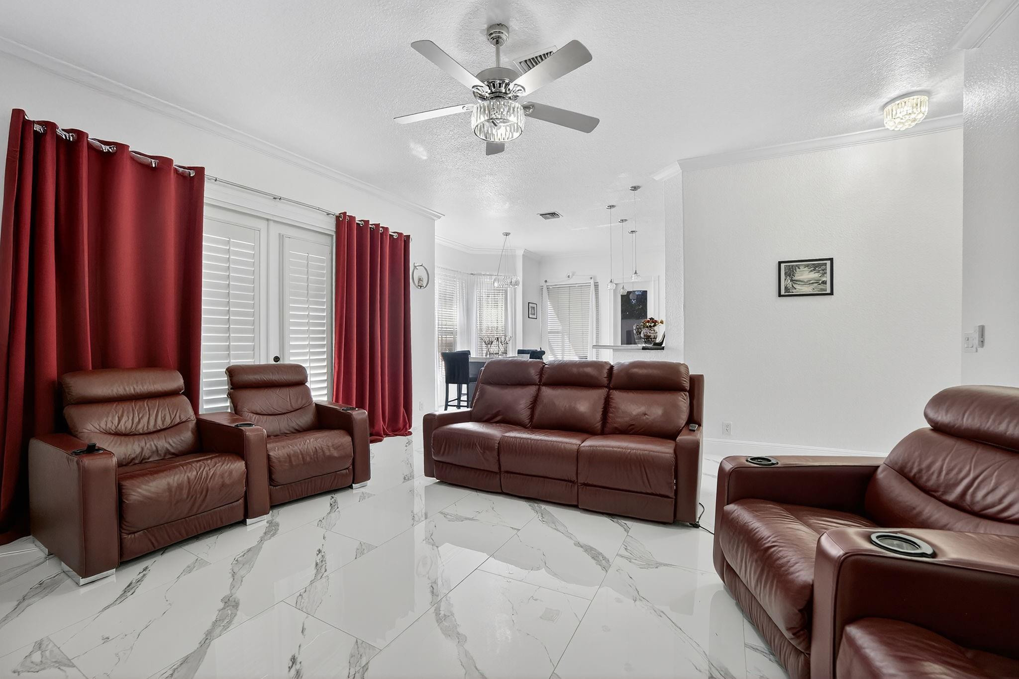 12480 NW 62nd, Coral Springs FL 33076