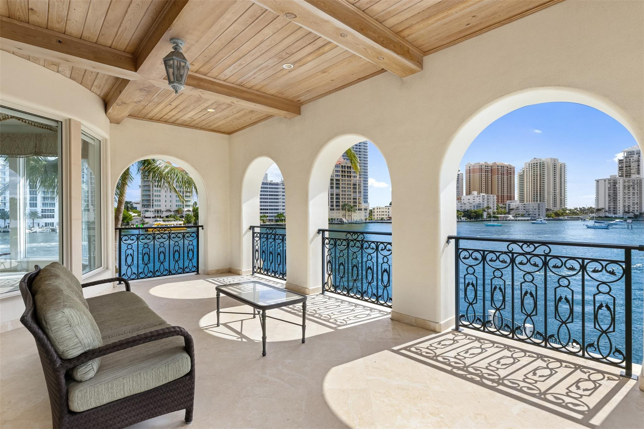 2716 Aqua Vista, Fort Lauderdale FL 33301