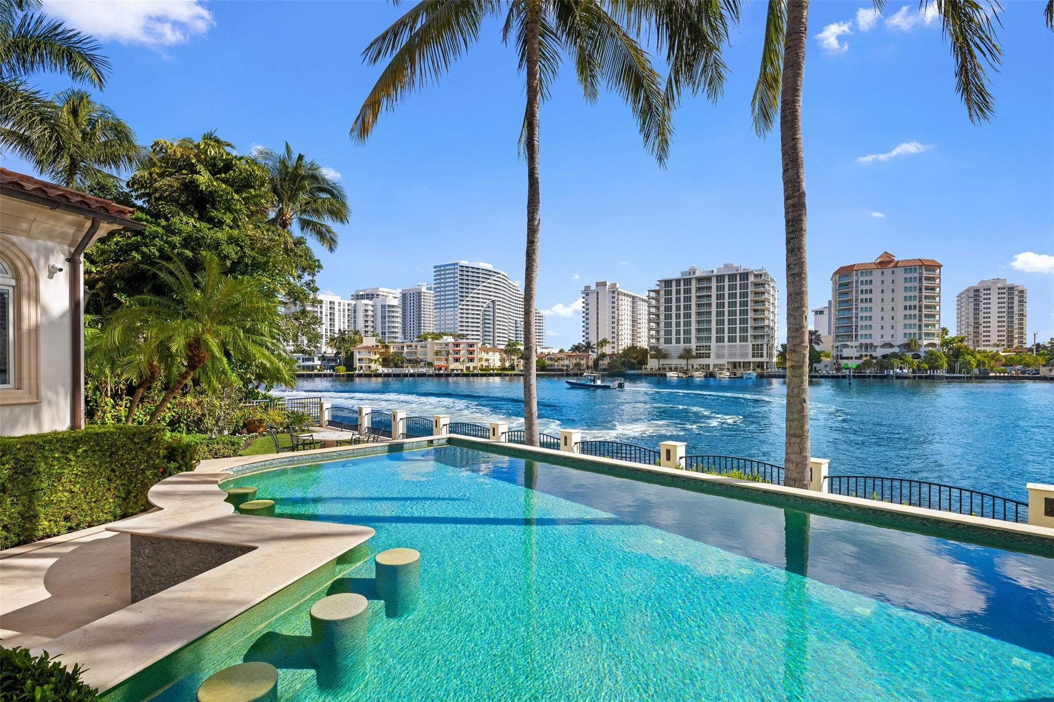 2716 Aqua Vista, Fort Lauderdale FL 33301
