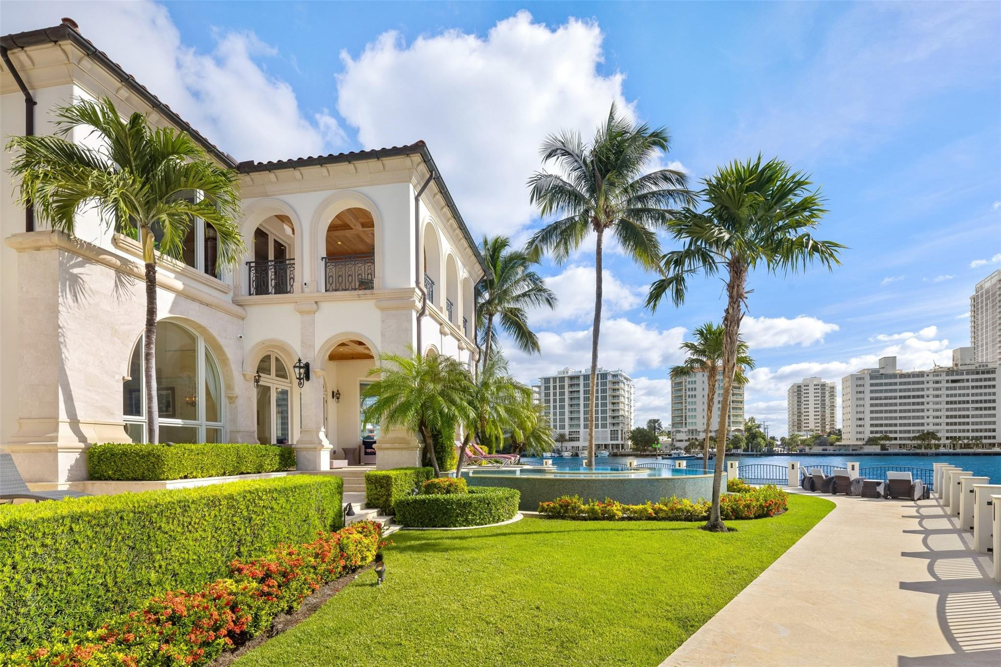2716 Aqua Vista, Fort Lauderdale FL 33301