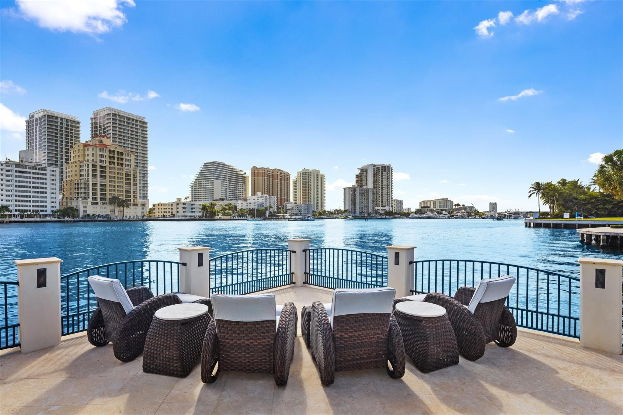 2716 Aqua Vista, Fort Lauderdale FL 33301