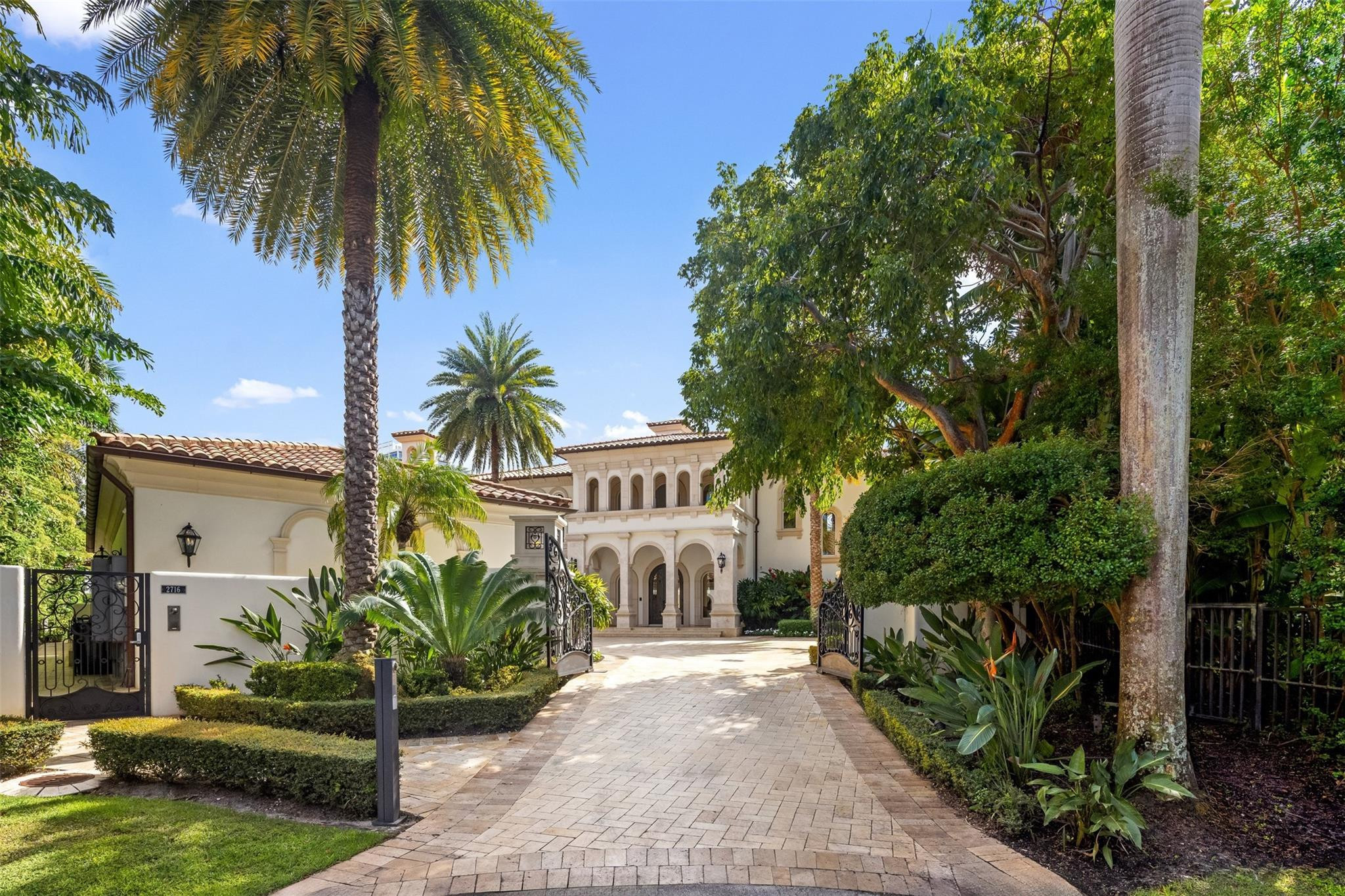2716 Aqua Vista, Fort Lauderdale FL 33301