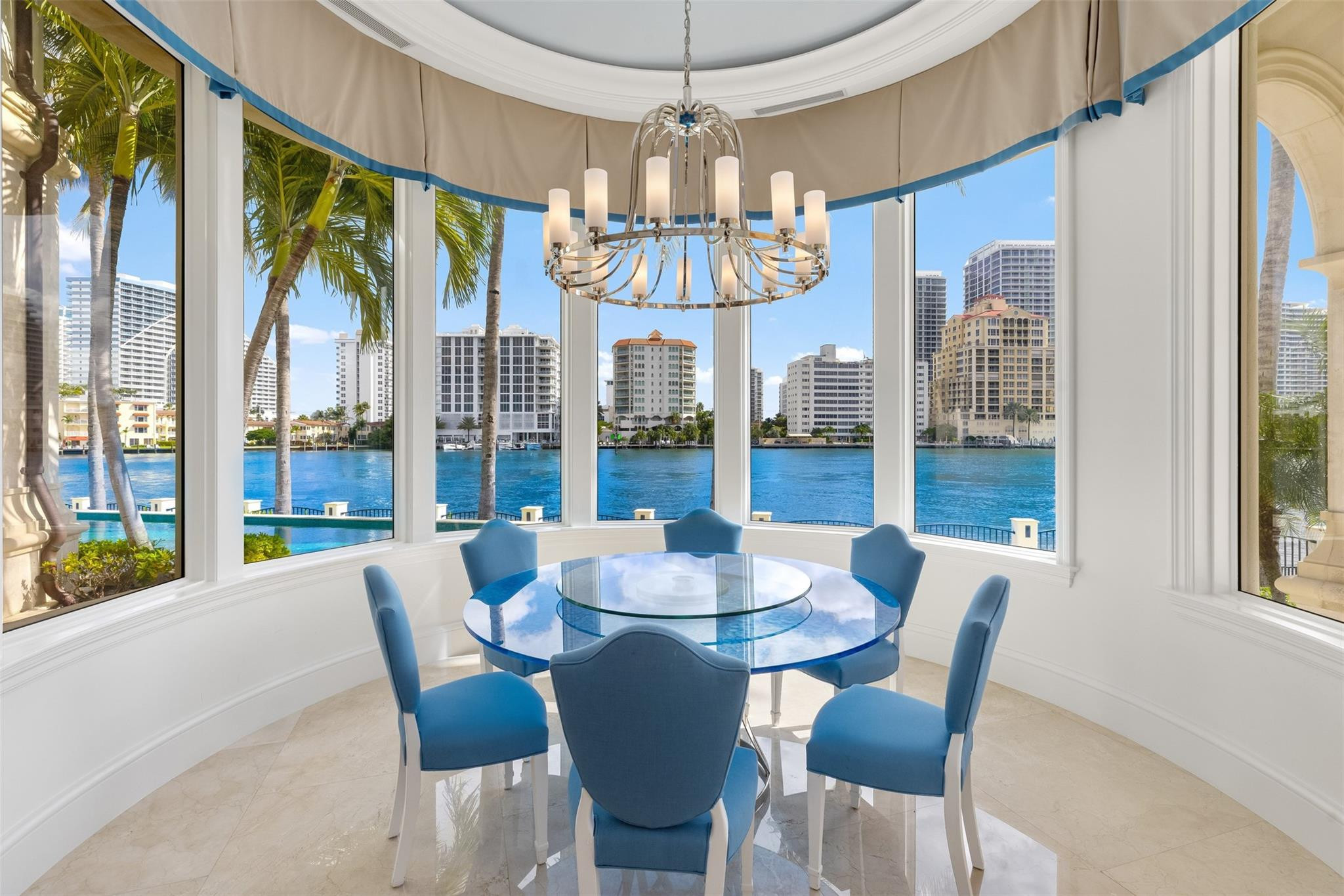 2716 Aqua Vista, Fort Lauderdale FL 33301