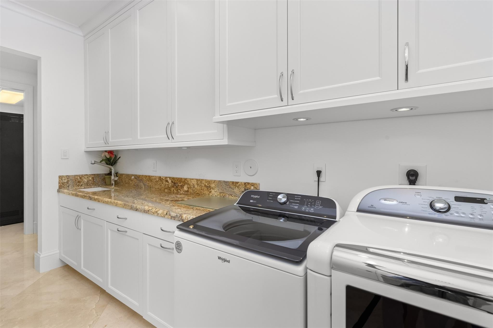 2716 Aqua Vista, Fort Lauderdale FL 33301