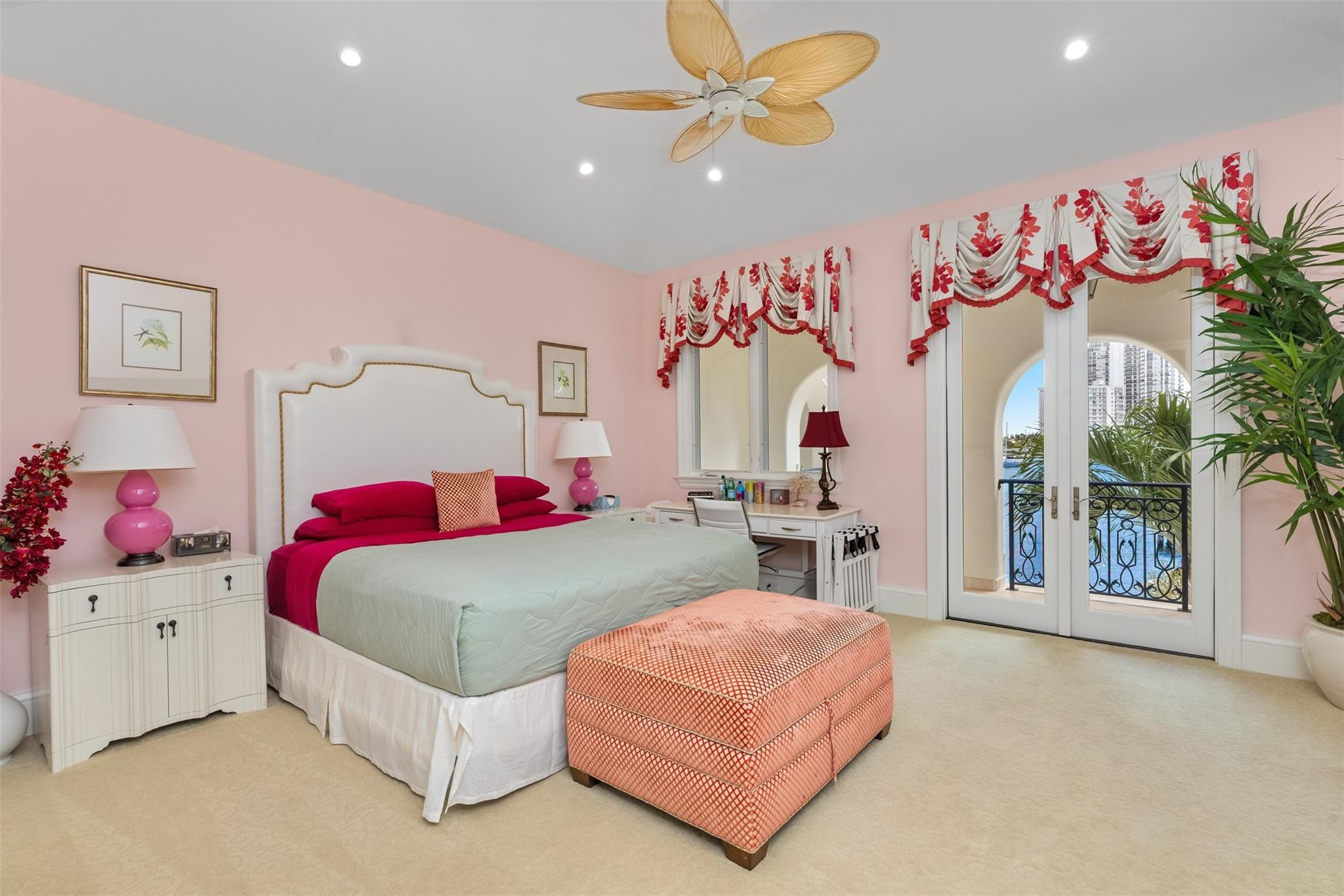 2716 Aqua Vista, Fort Lauderdale FL 33301