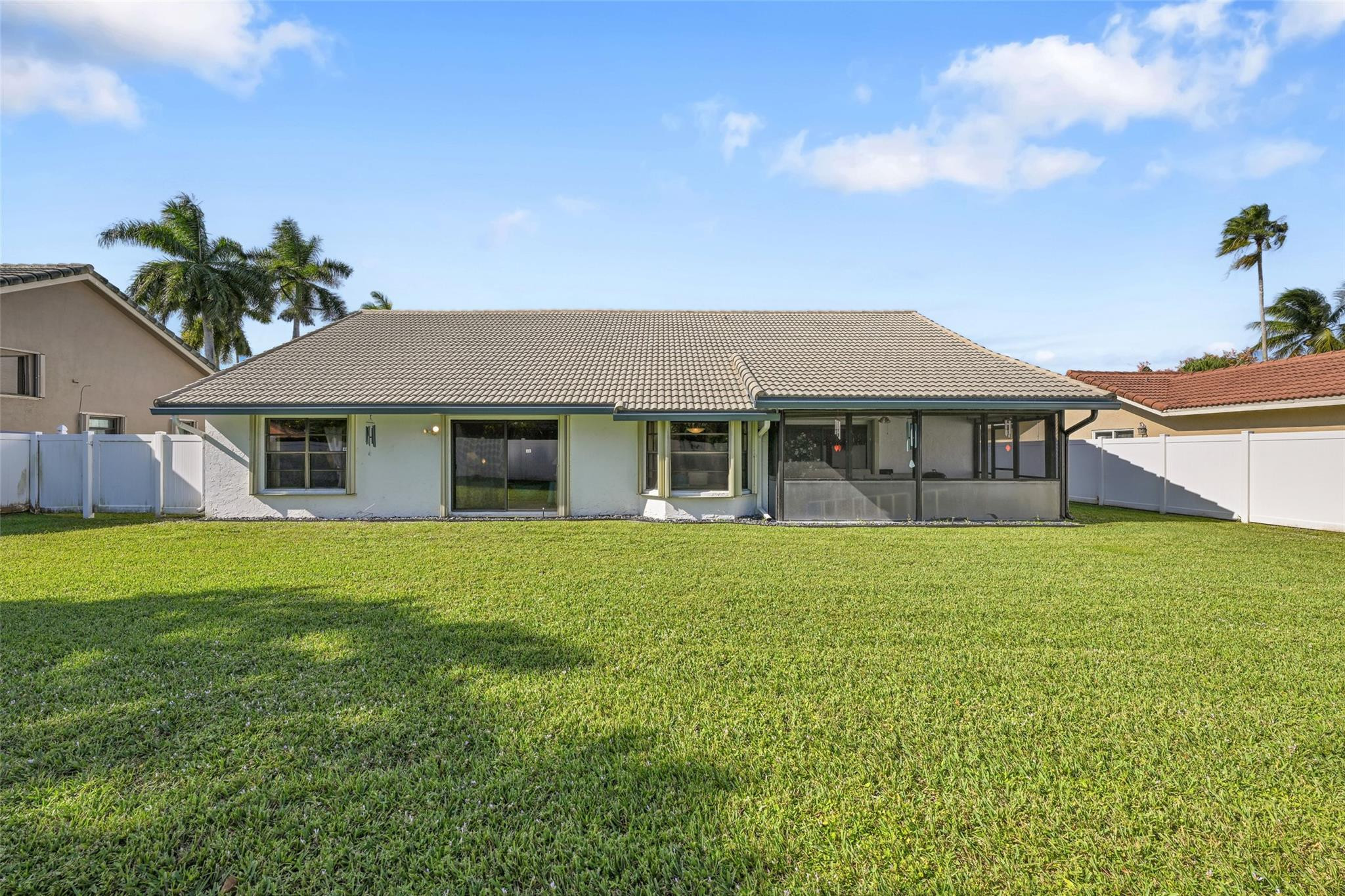 7312 NW 83rd, Tamarac FL 33321