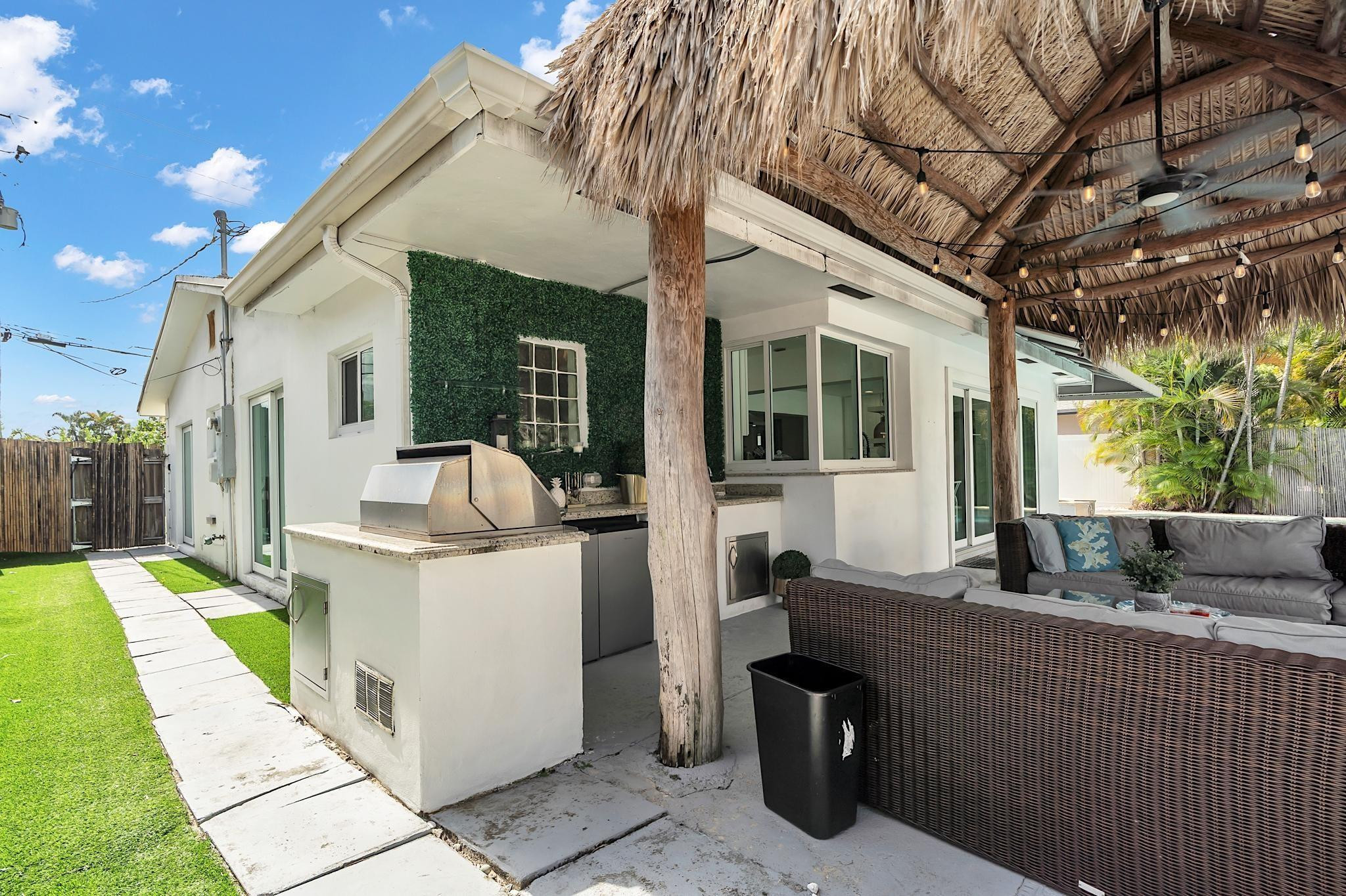 2233 SE 15th, Pompano Beach FL 33062