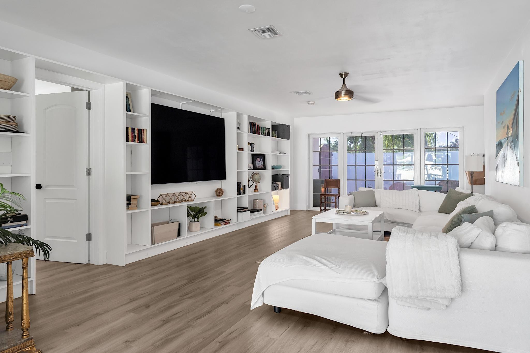 2233 SE 15th, Pompano Beach FL 33062