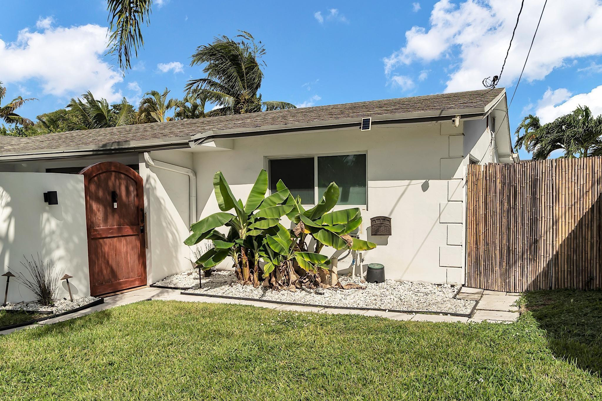 2233 SE 15th, Pompano Beach FL 33062