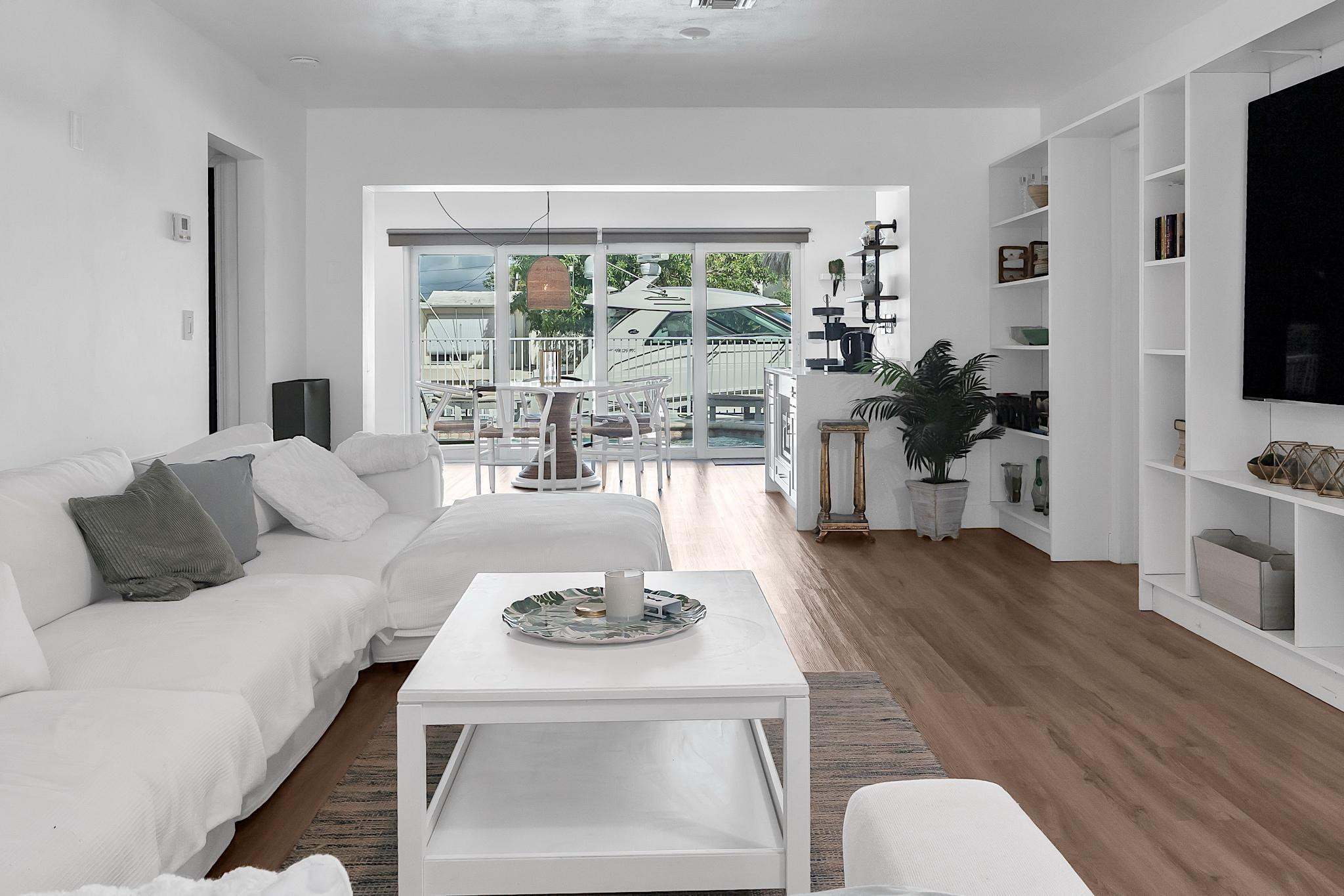 2233 SE 15th, Pompano Beach FL 33062