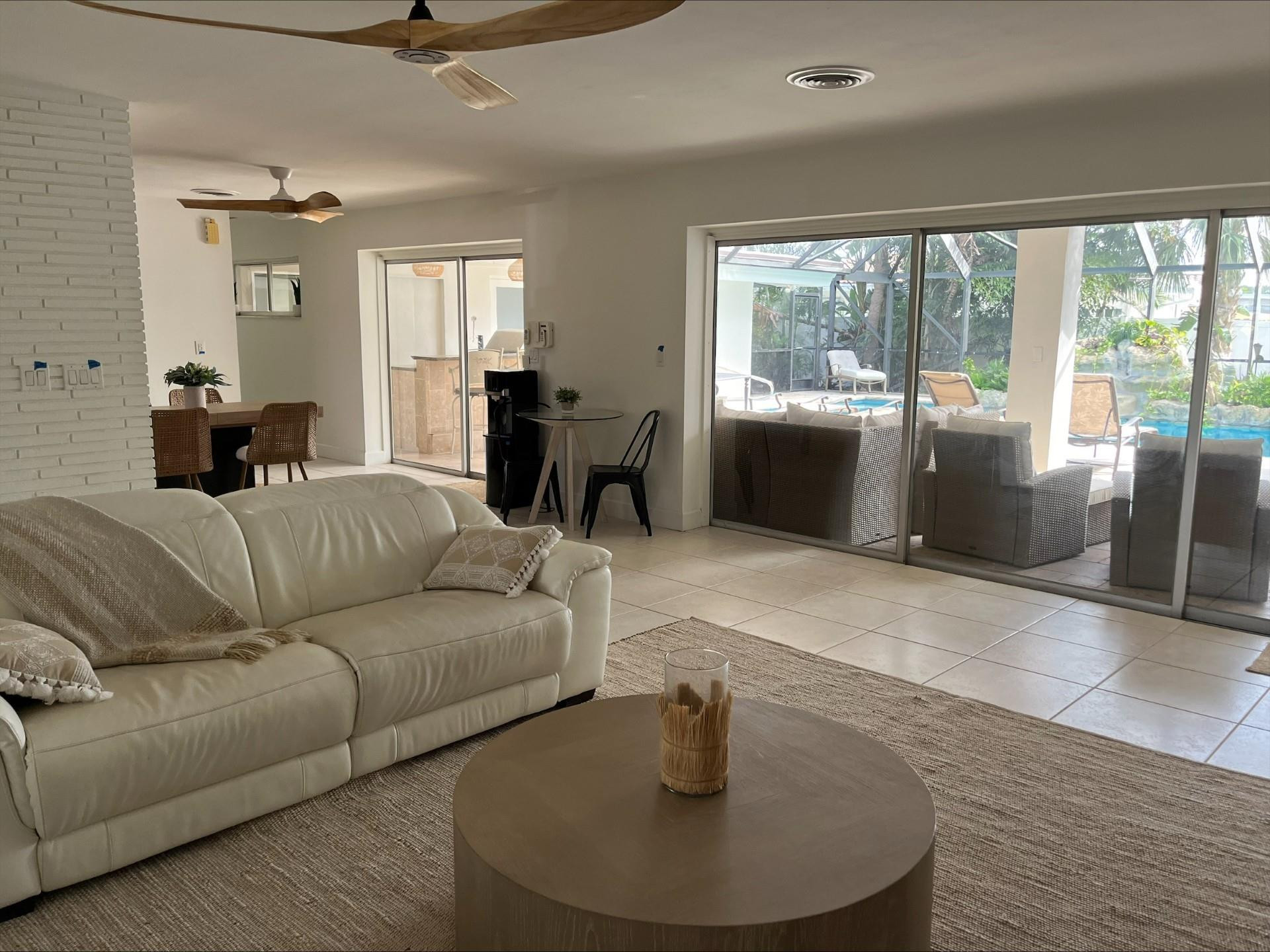 556 SE 15th, Deerfield Beach FL 33441