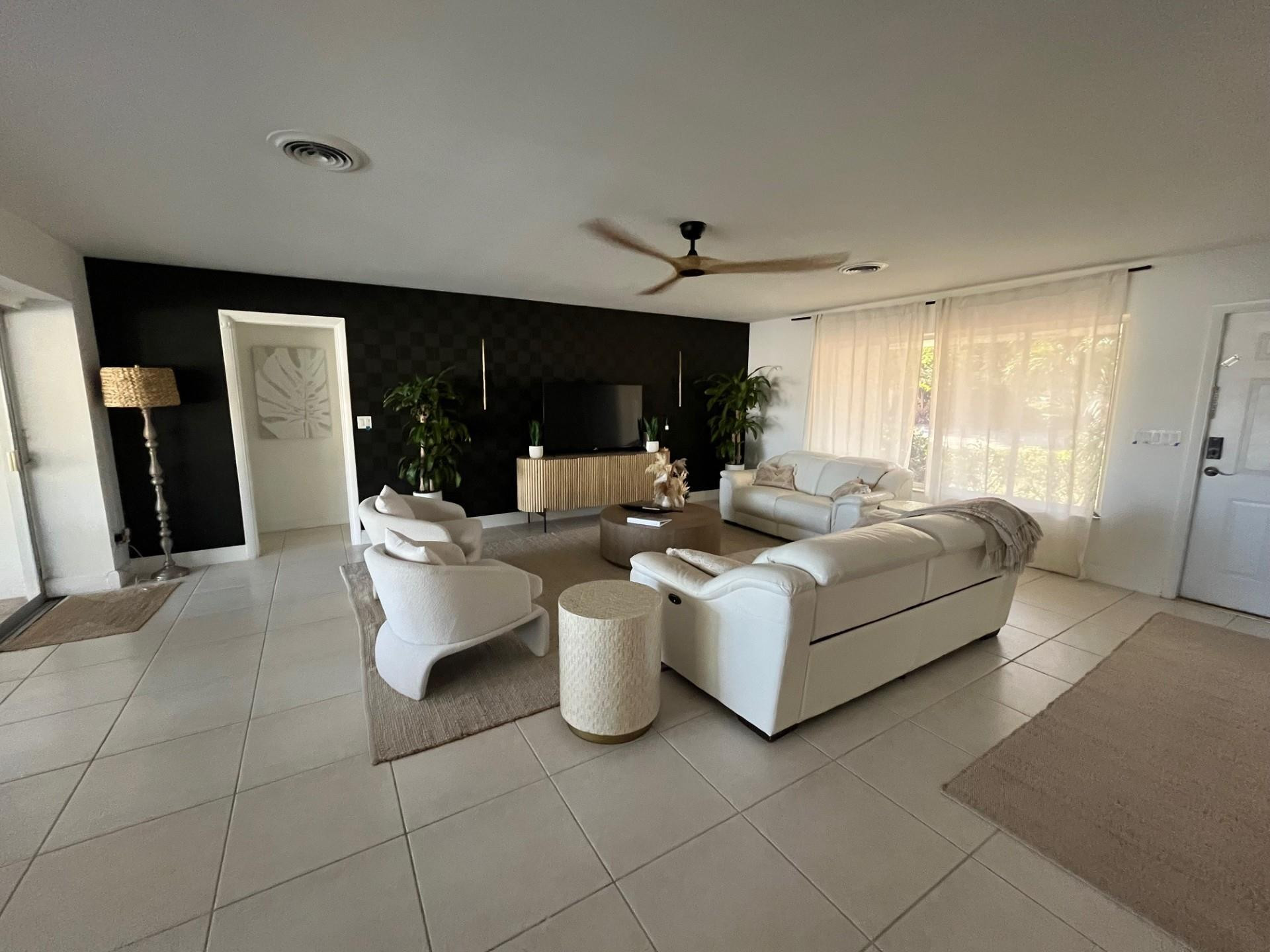 556 SE 15th, Deerfield Beach FL 33441