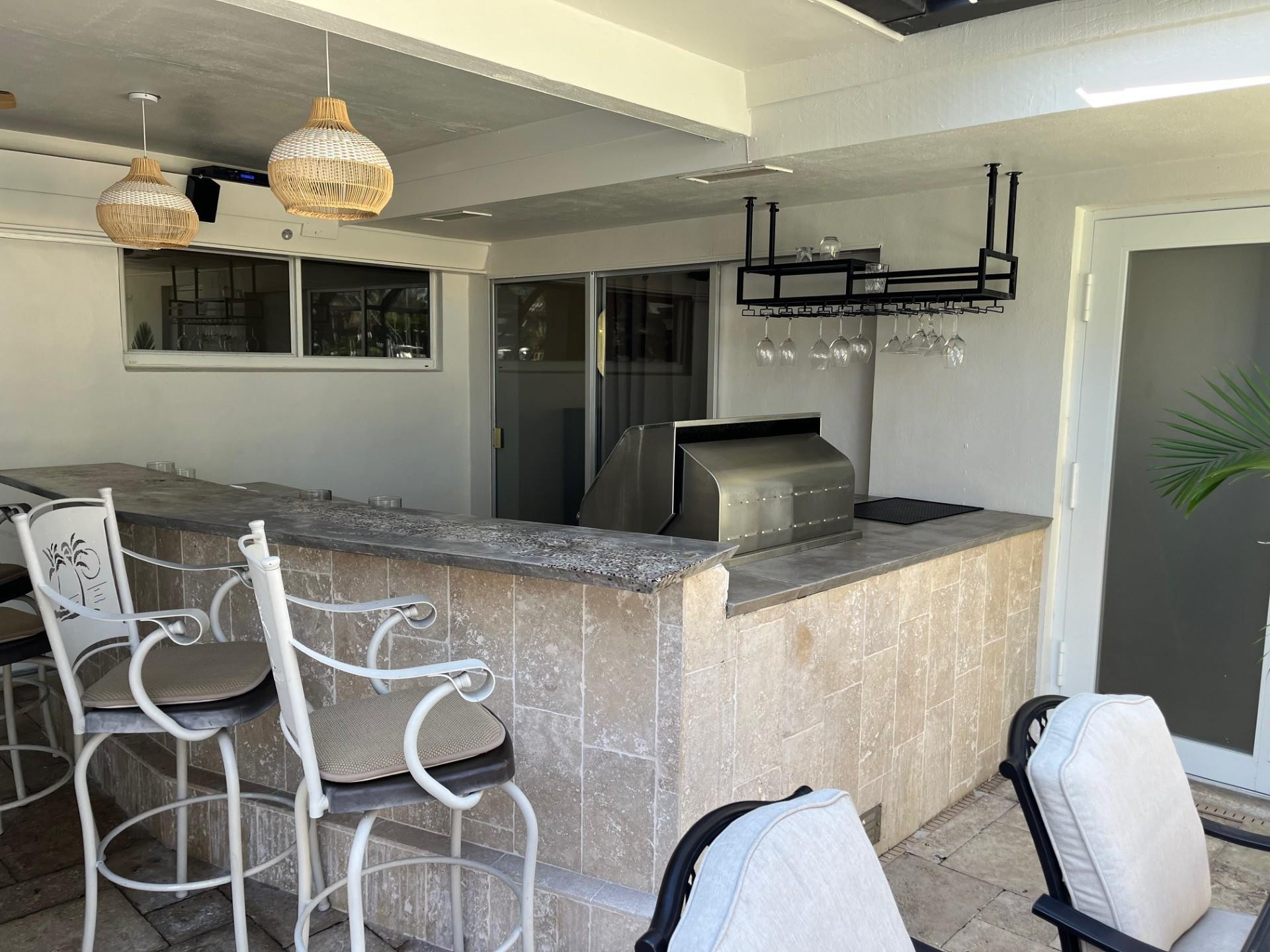 556 SE 15th, Deerfield Beach FL 33441