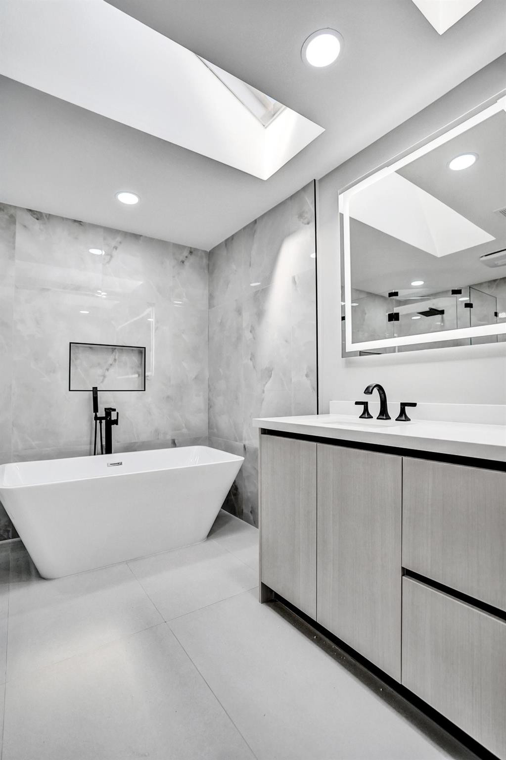 21392 Bridge View, Boca Raton FL 33428