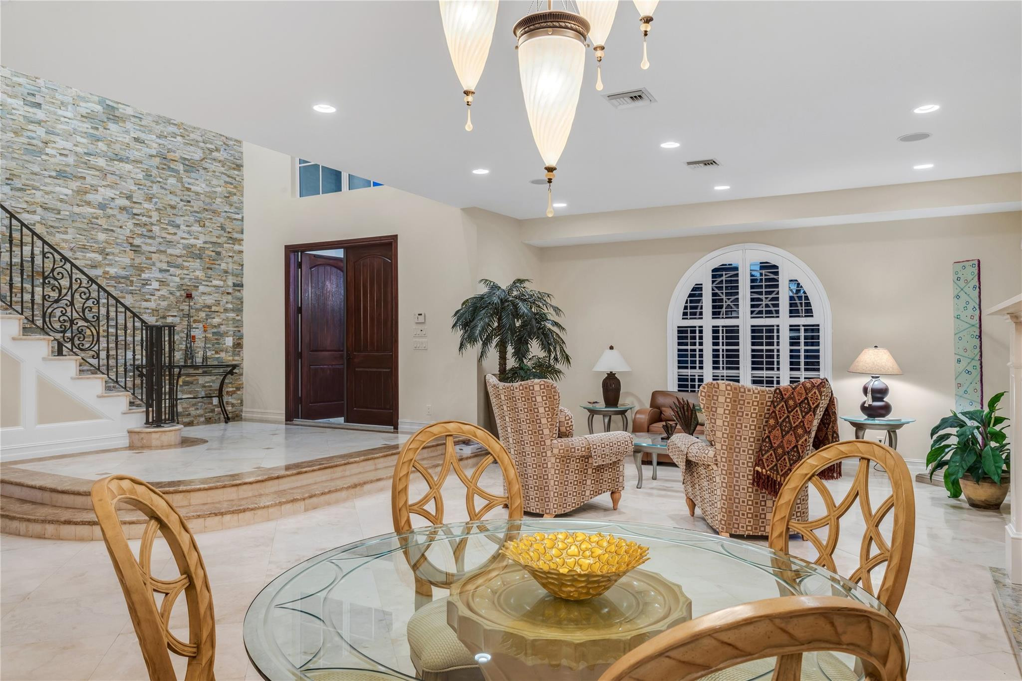 3489 NE 30th, Lighthouse Point FL 33064