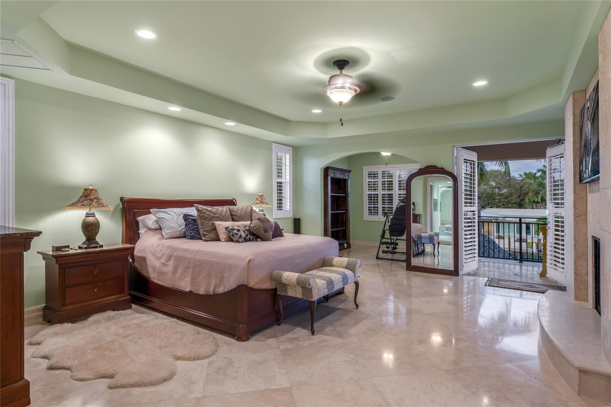 3489 NE 30th, Lighthouse Point FL 33064
