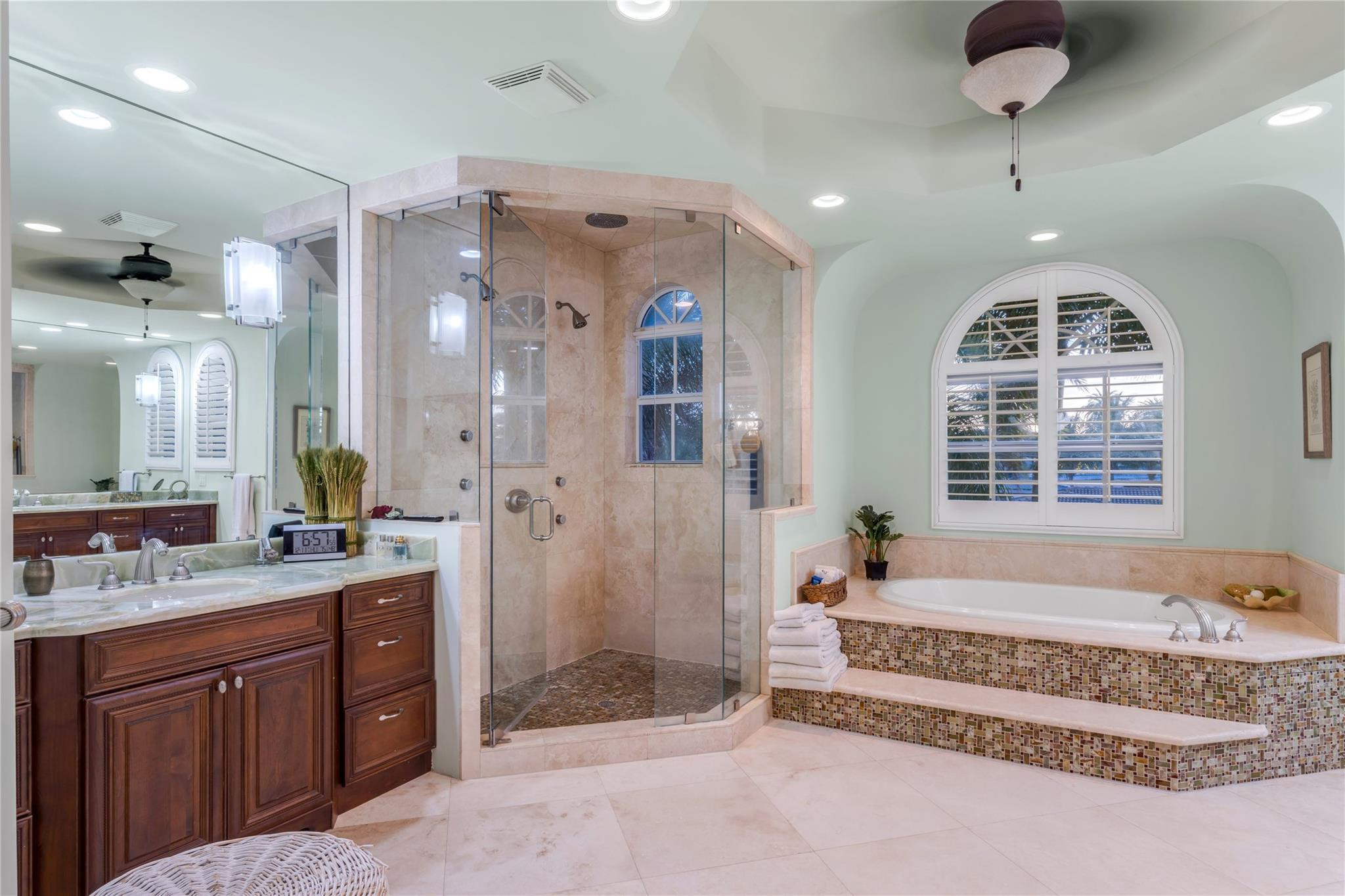 3489 NE 30th, Lighthouse Point FL 33064