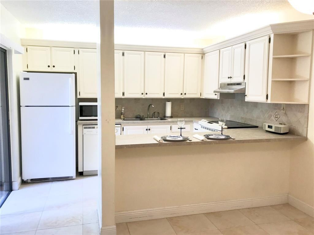 714 7th, Palm Beach Gardens FL 33410