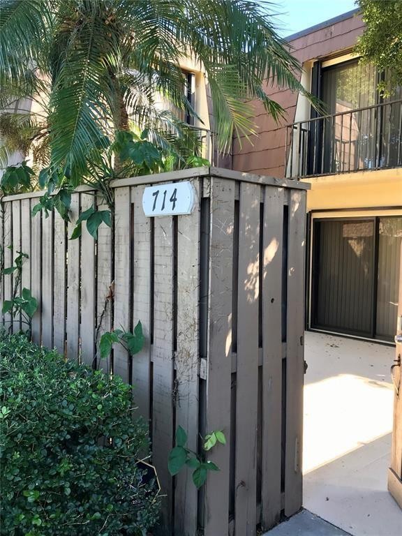 714 7th, Palm Beach Gardens FL 33410