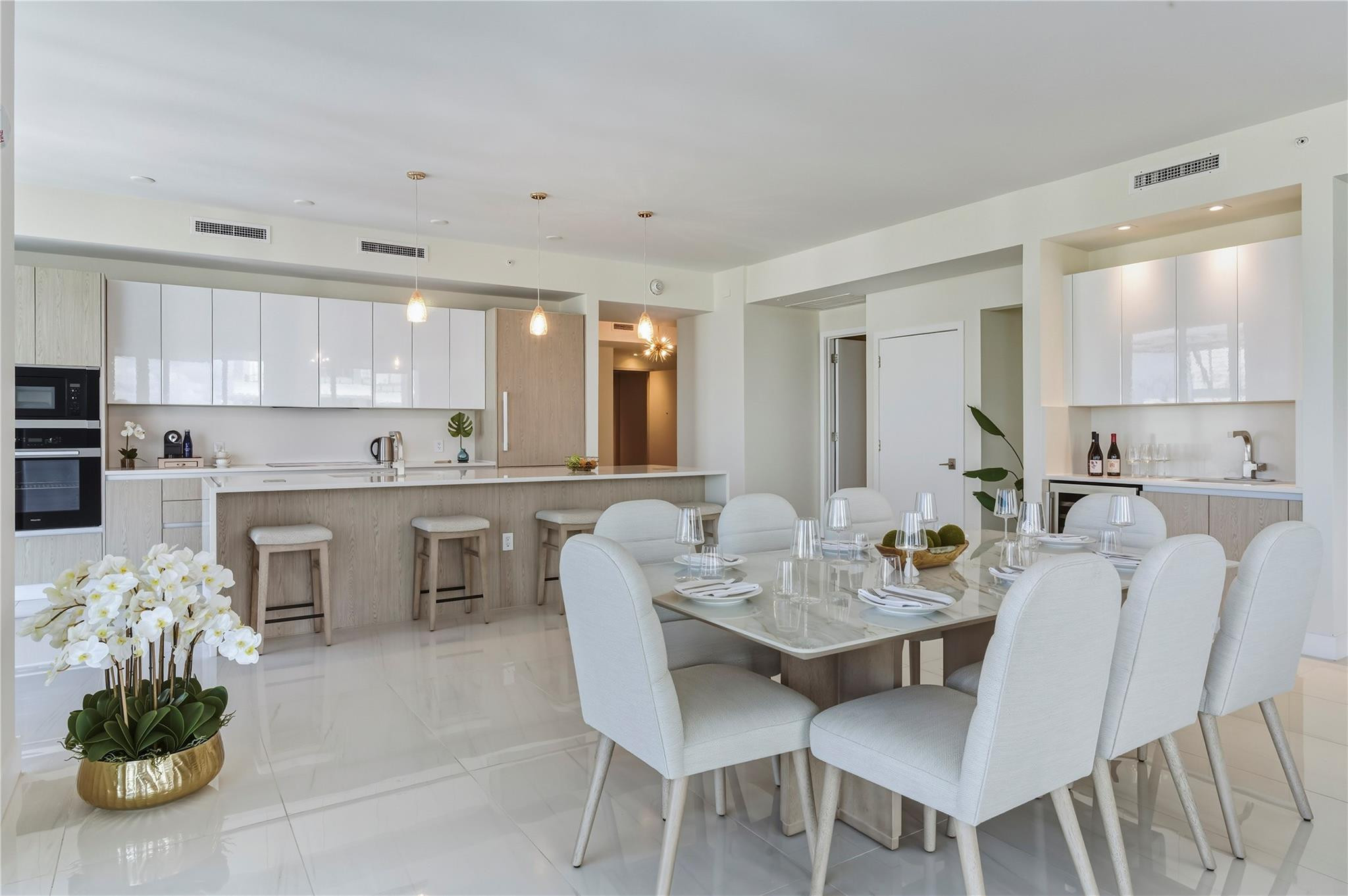 3100 N Ocean #HPH6, West Palm Beach FL 33404