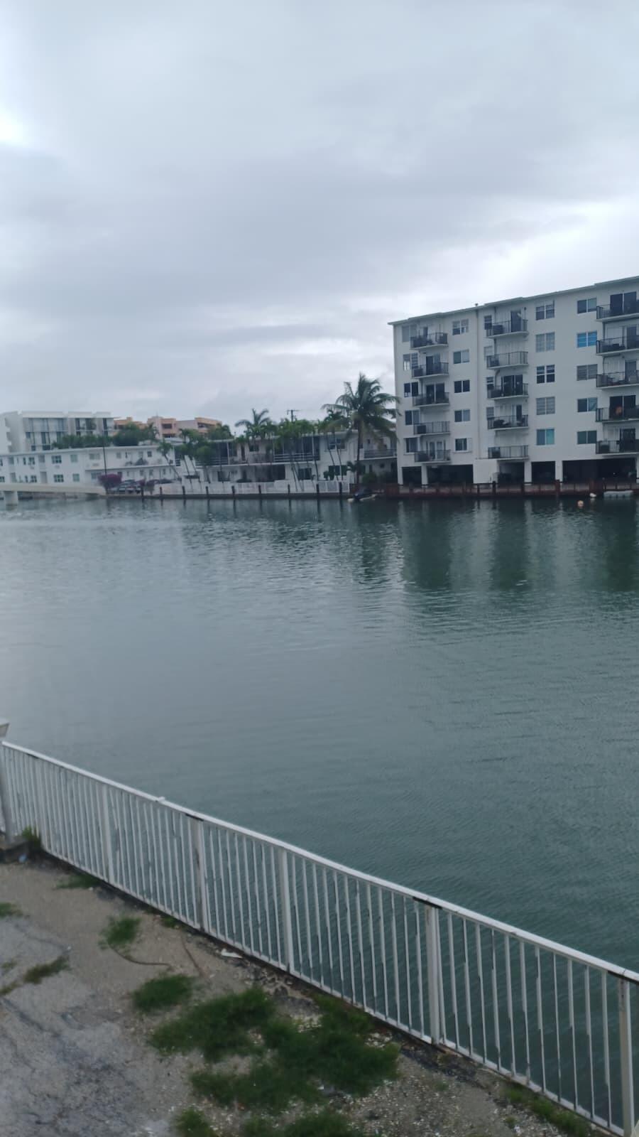 8001 N Crespi #2c, Miami Beach FL 33141