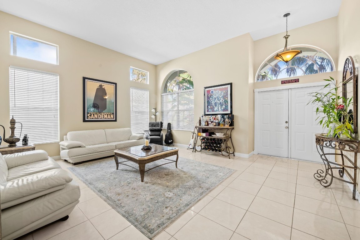 10658 Saint Thomas, Boca Raton FL 33498