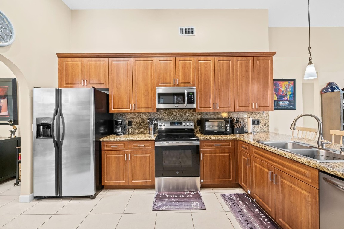 10658 Saint Thomas, Boca Raton FL 33498