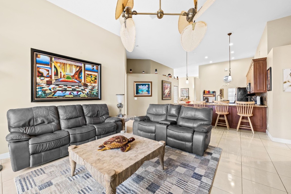 10658 Saint Thomas, Boca Raton FL 33498