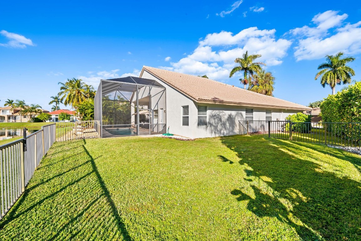 10658 Saint Thomas, Boca Raton FL 33498