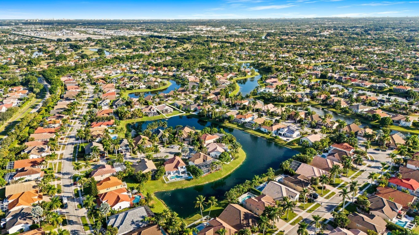 10658 Saint Thomas, Boca Raton FL 33498