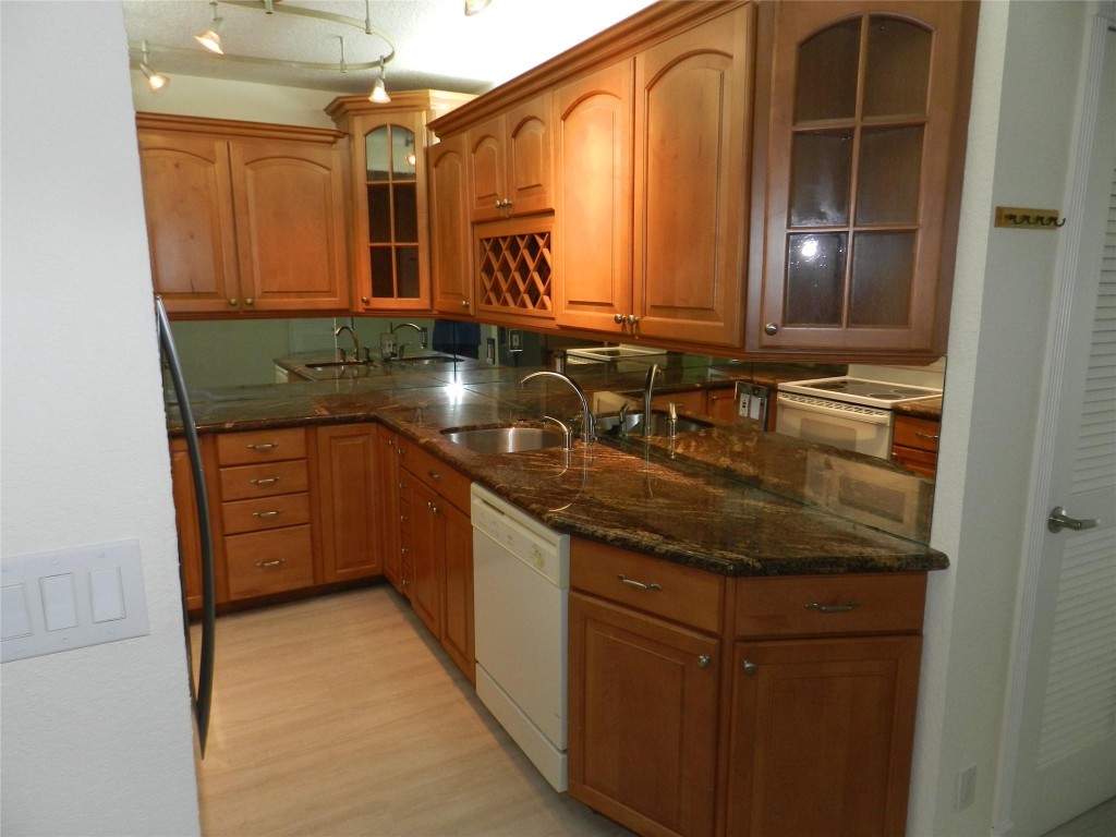 6307 Bay Club #2, Fort Lauderdale FL 33308