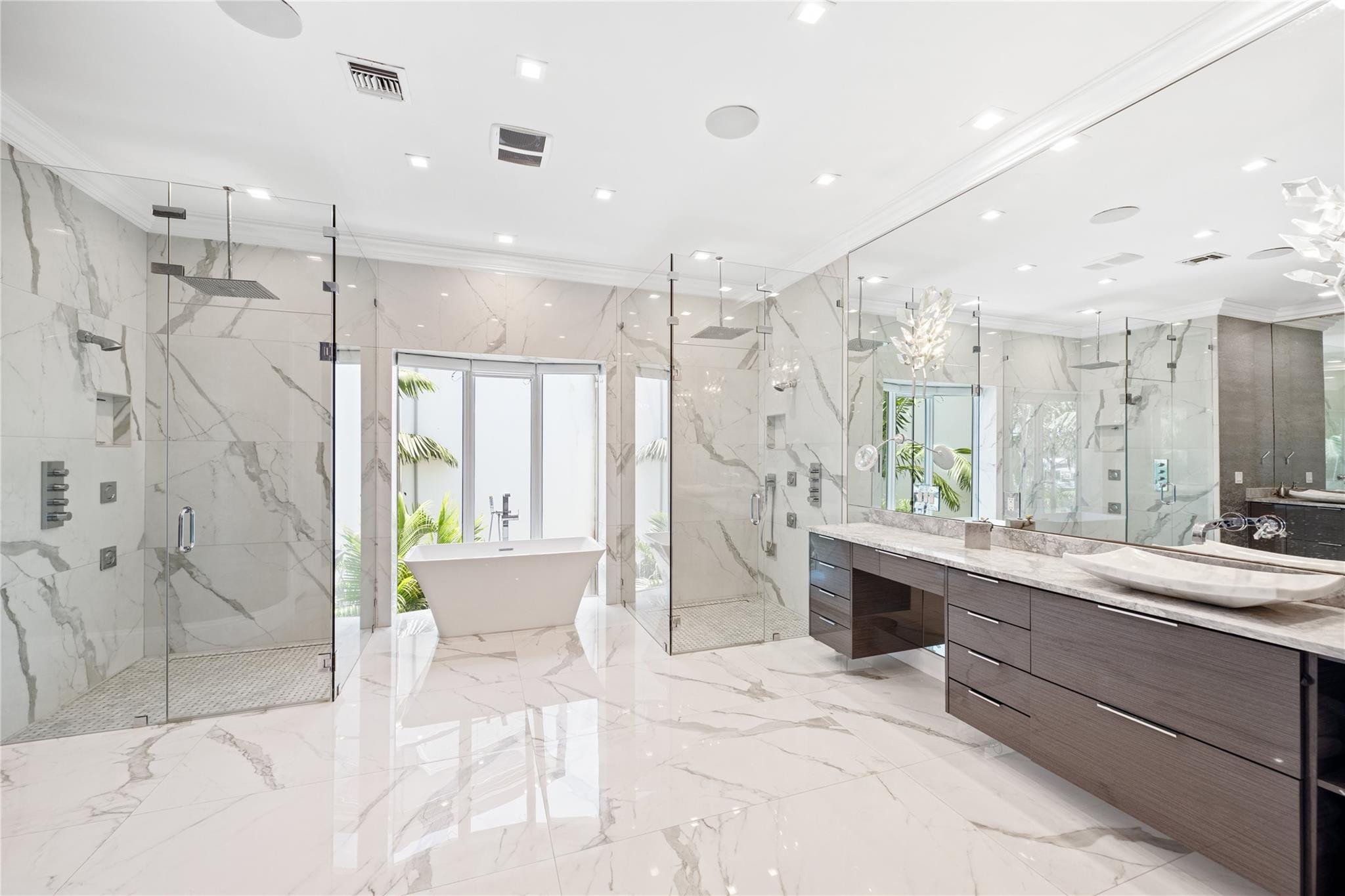 2307 N Riverside, Pompano Beach FL 33062