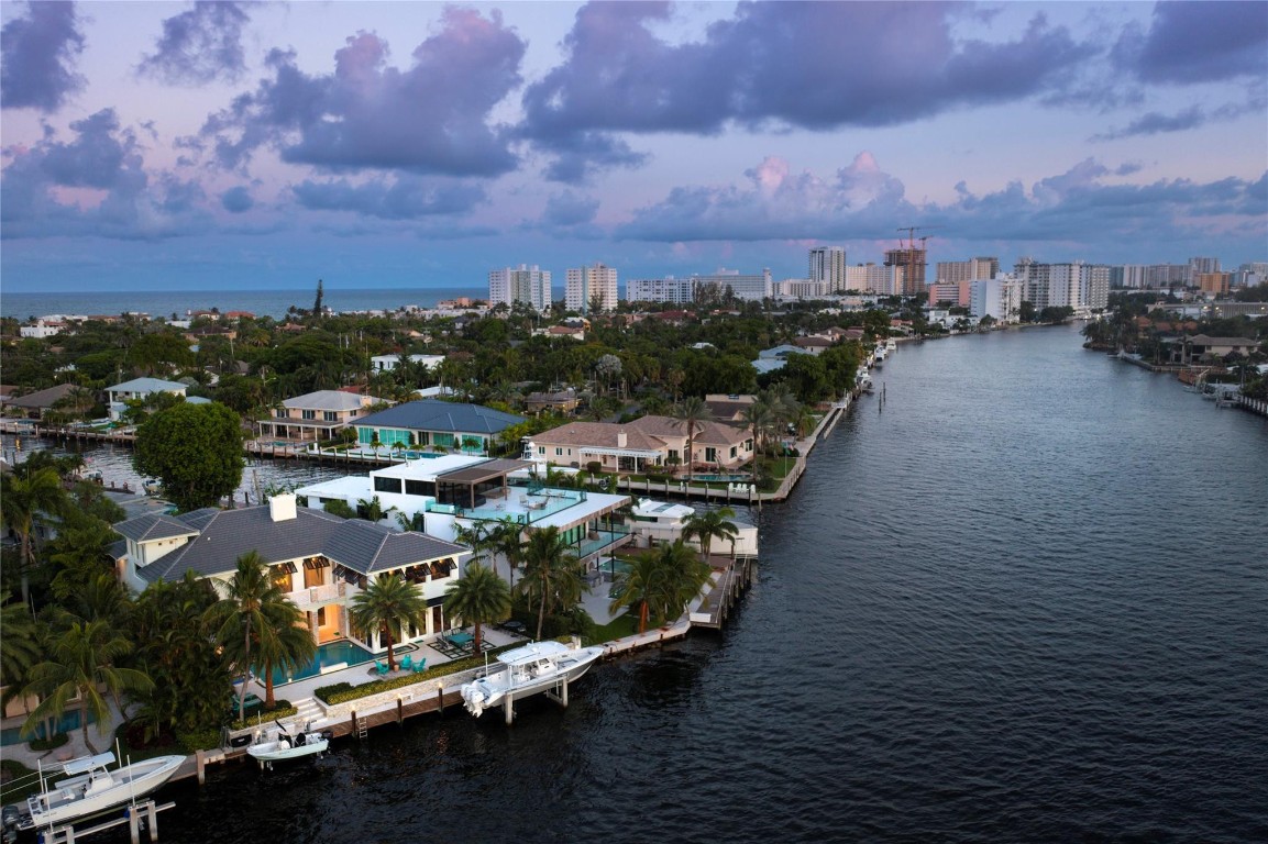 2307 N Riverside, Pompano Beach FL 33062