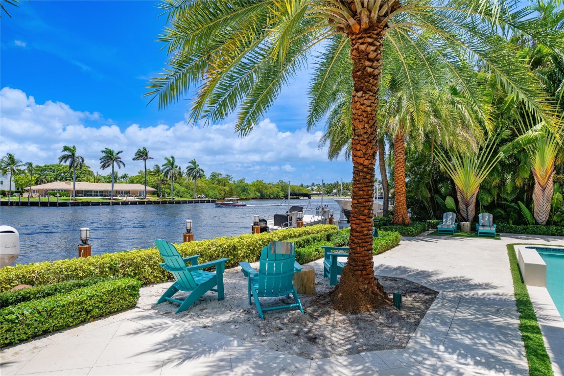 2307 N Riverside, Pompano Beach FL 33062