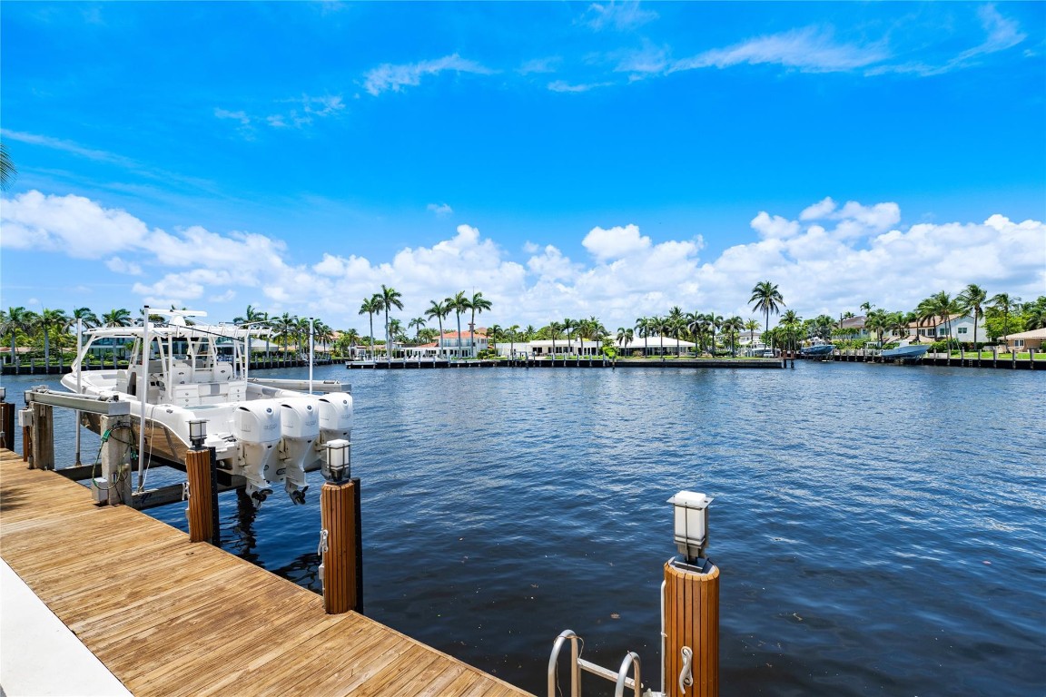2307 N Riverside, Pompano Beach FL 33062