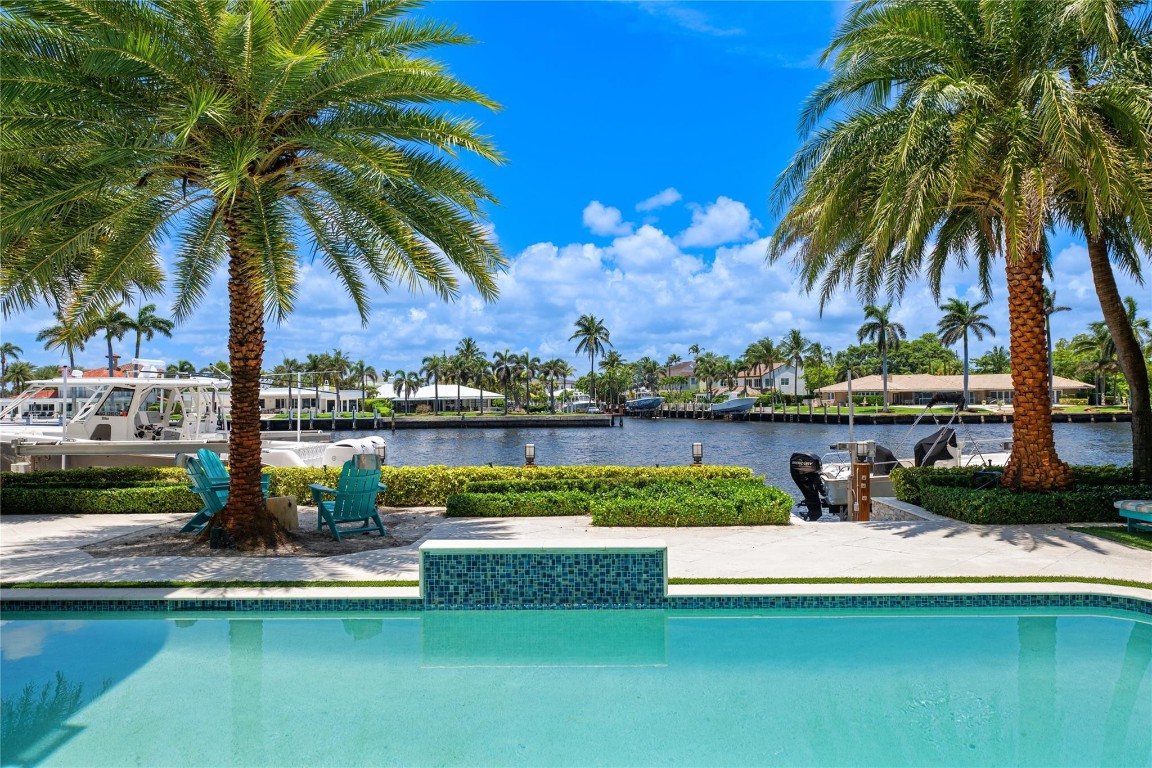2307 N Riverside, Pompano Beach FL 33062