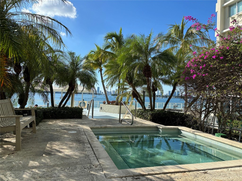 1200 West #1130, Miami Beach FL 33139