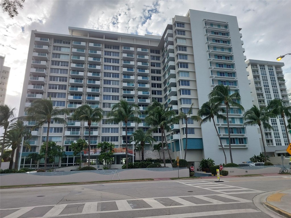 1200 West #1130, Miami Beach FL 33139