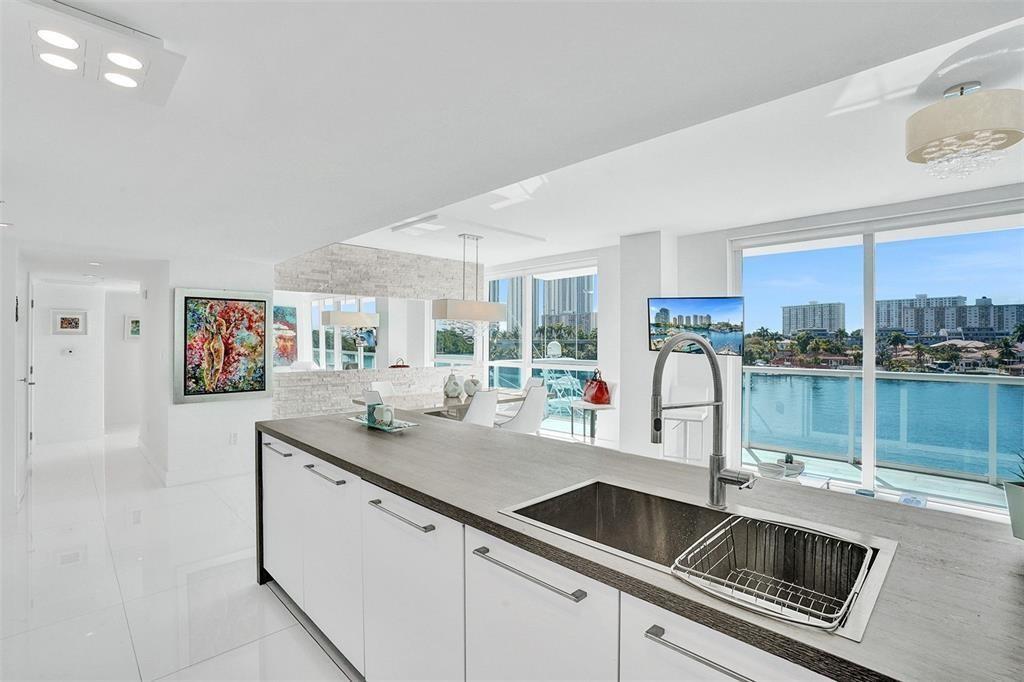 400 Sunny Isles Blvd #319, Sunny Isles Beach FL 33160